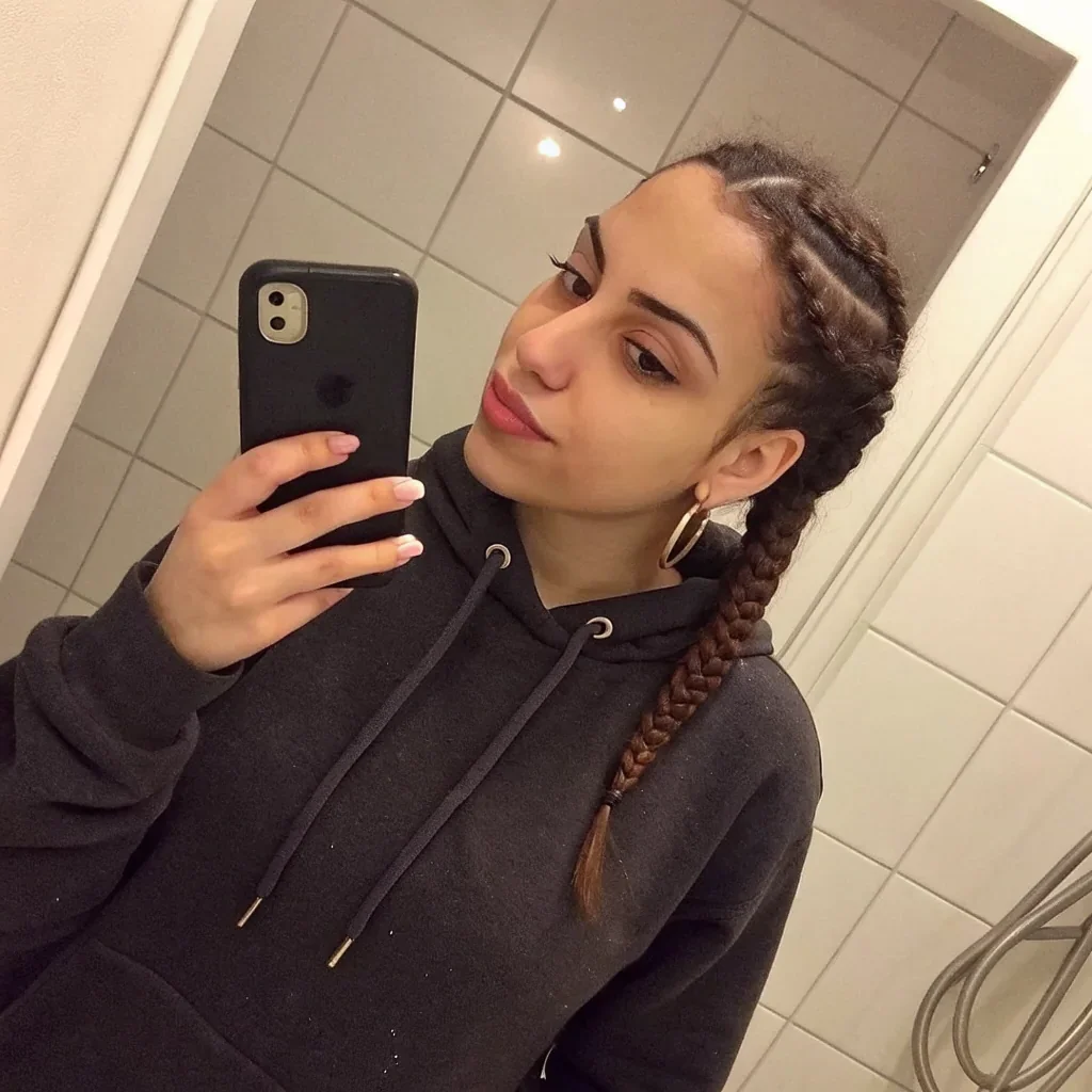 Amira